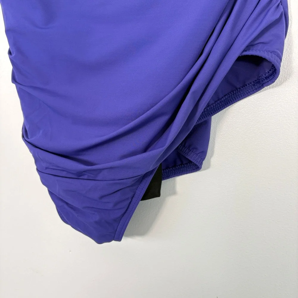 Lands' End Women Swimsuit 24W Purple One Piece Twist‎ Front Ruched 477718 Beach